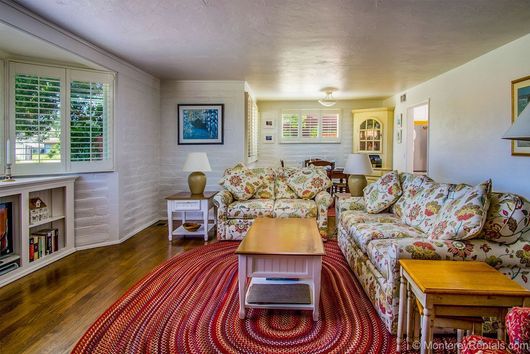 Tea for Two Pacific Grove Vacation Rental