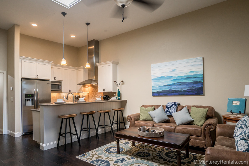 Ain't Life Grand? - Pacific Grove Vacation Rental -2 Bedroom Walk To Beach Home Ain't Life Grand? - Pacific Grove Vacation Rental -2 Bedroom Walk To Beach Home